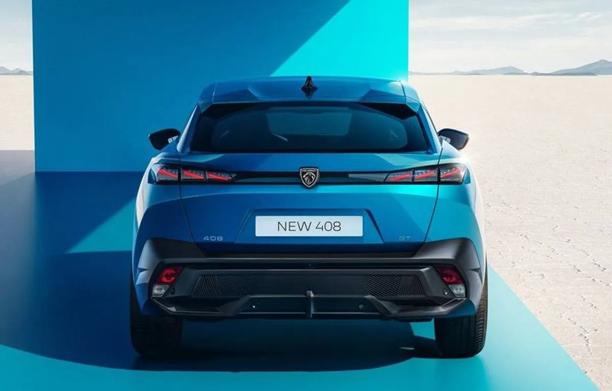 مواصفات سيارة بيجو 408 2022