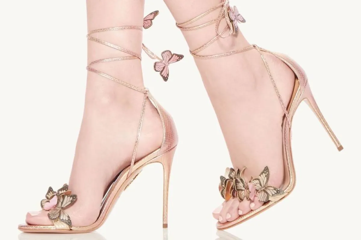 صندل من أكوازورا Aquazzura- الصورة من موقع IMAXtree الإلكتروني