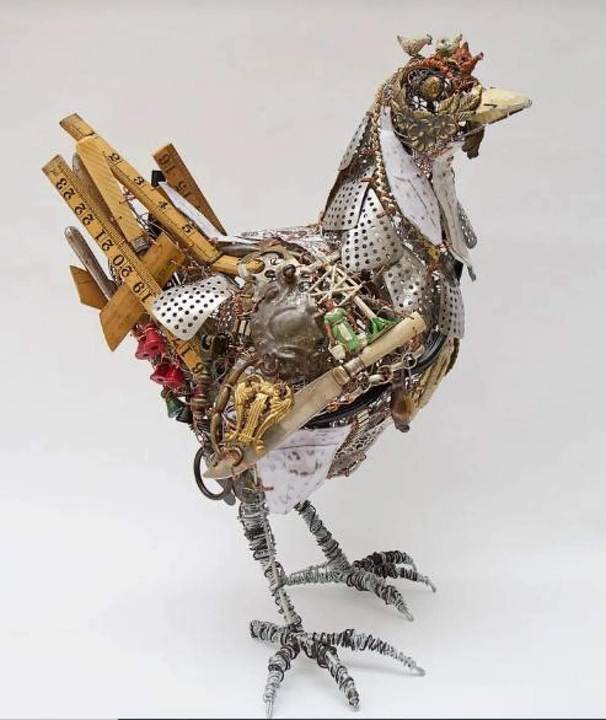 منحوتات من إعادة التدوير