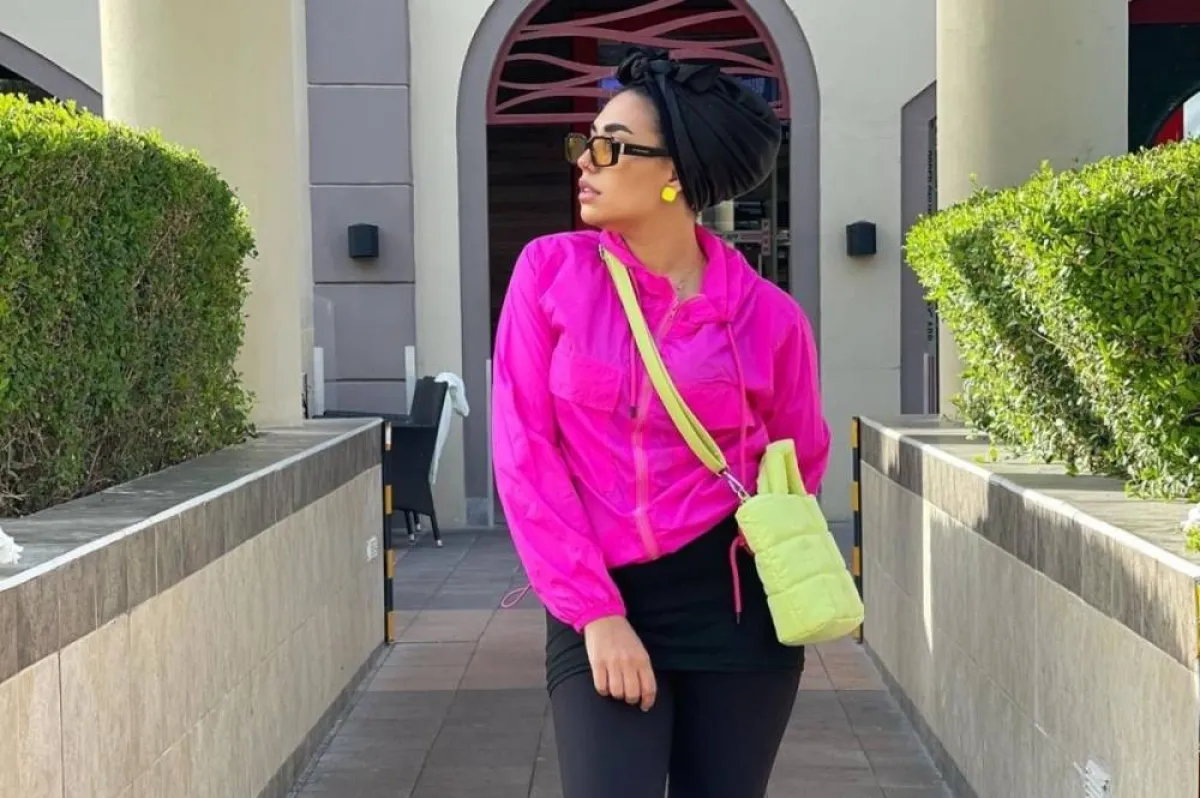 أزياء باللون النيون من مي إبراهيم