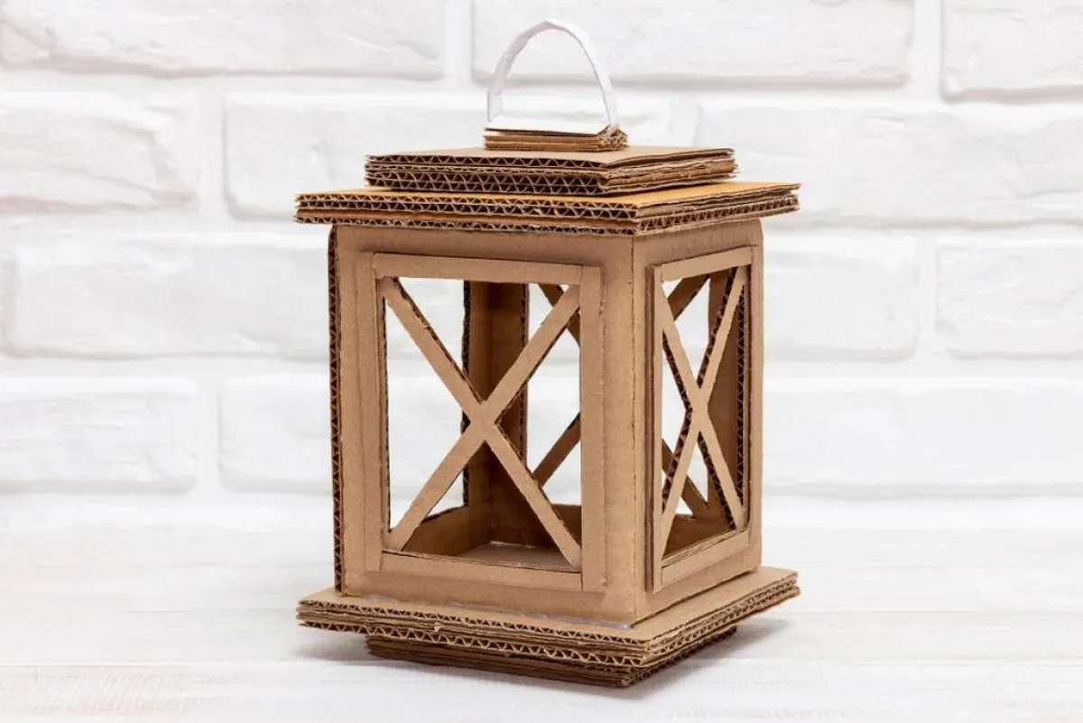 فانوس يدويّ 