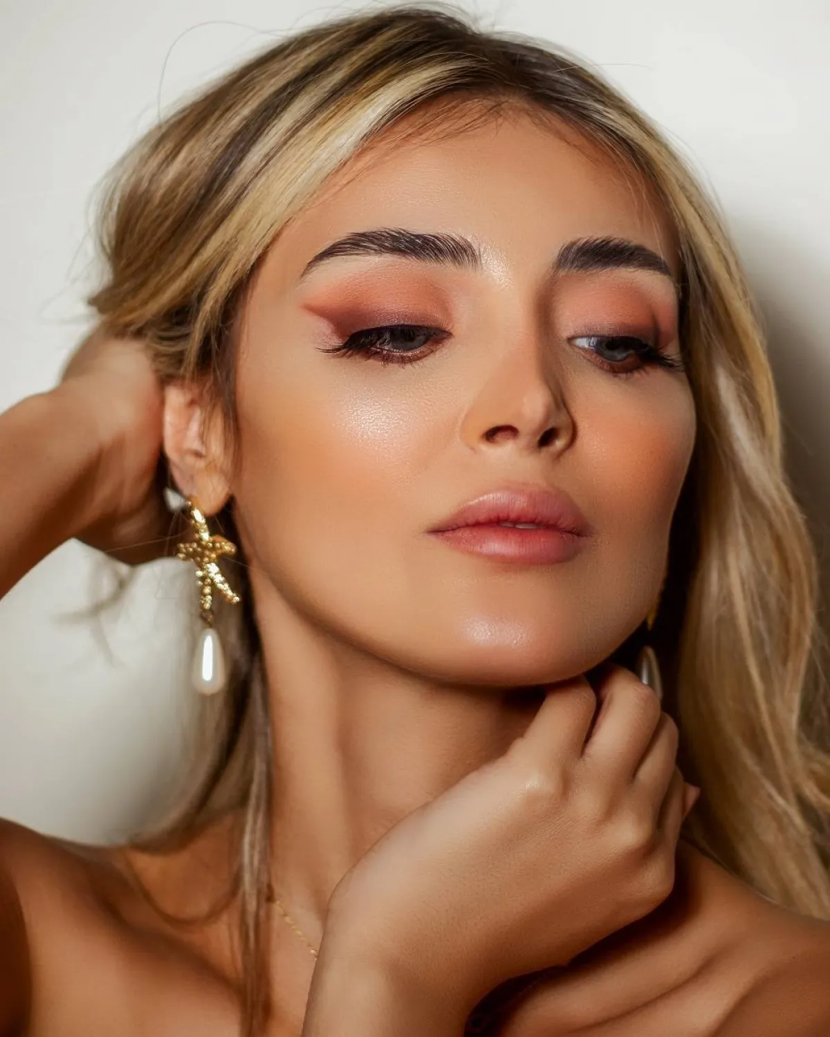 مكياج خبيرة التجميل سارة صالح العمري