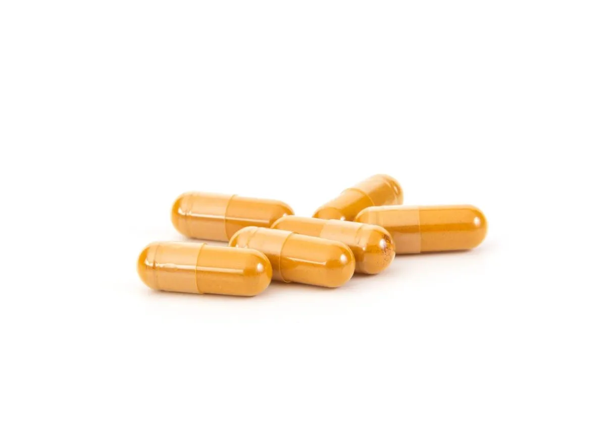 صورة لكبسولات الكركم