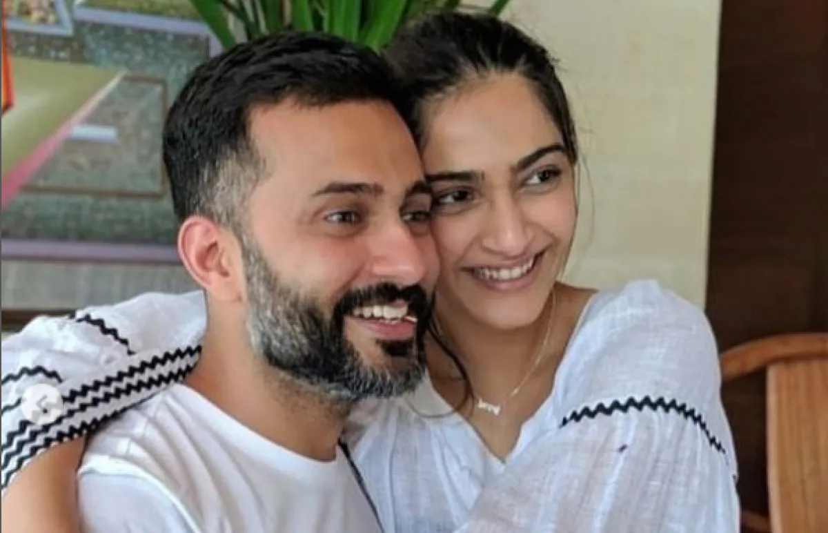 سونام كابور وزوجها - الصورة من حساب النجمة على إنستغرام
