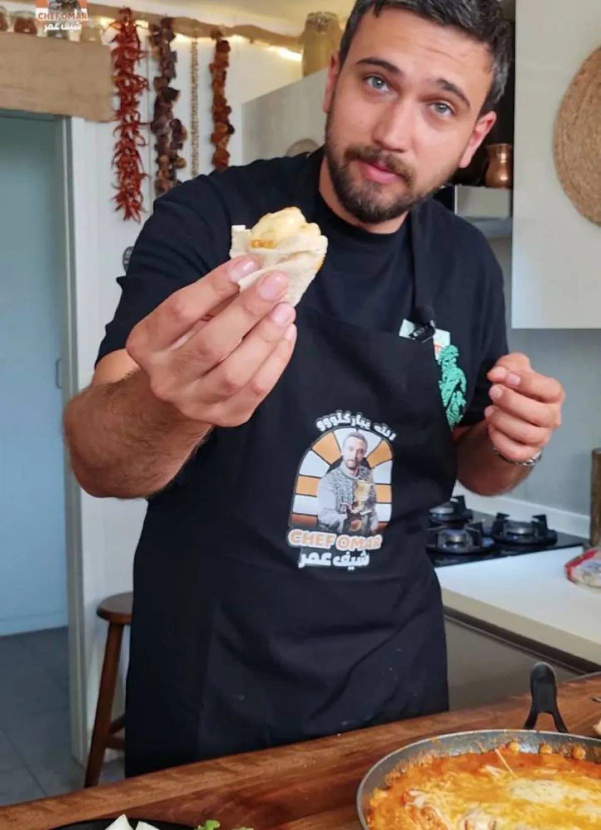 صورة للشيف عمر