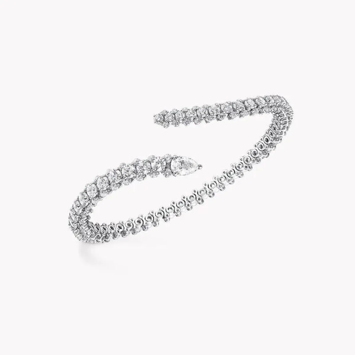 سوار Duet Wraparound من جراف Graff 