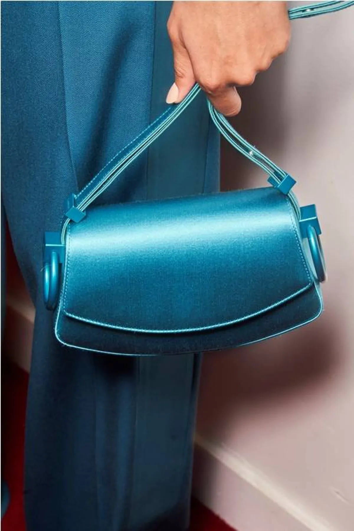 حقيبة باللون الأزرق، من لانفان Lanvin