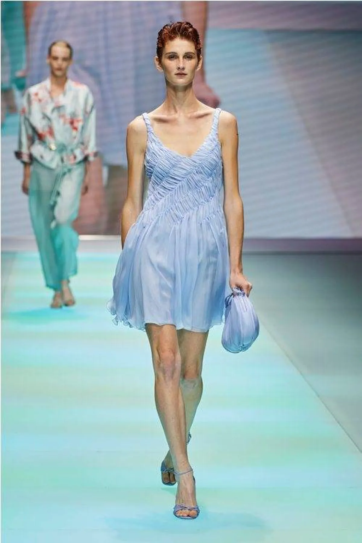 حقيبة باللون الأزرق، من إيمبوريو أرماني Emporio Armani