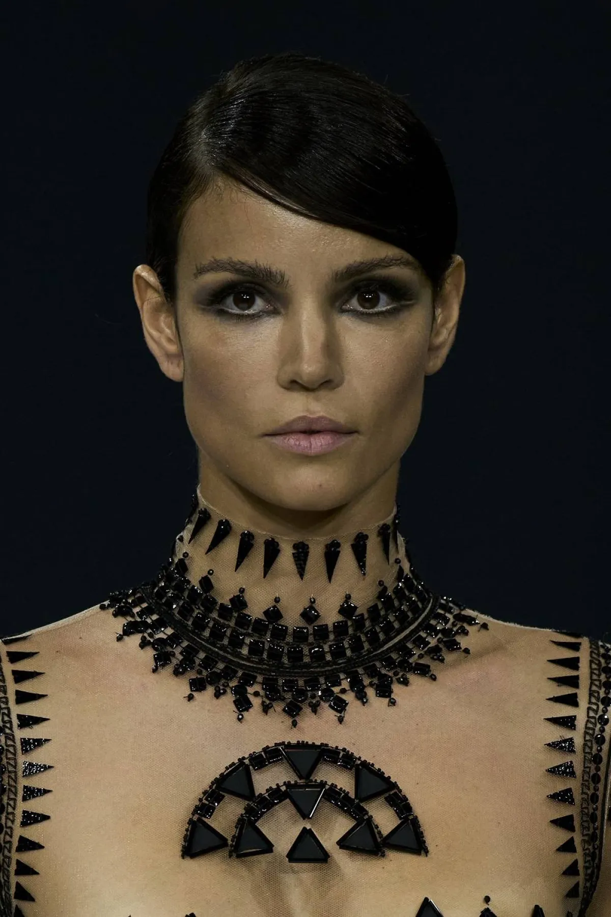  من عروض stephane Rolland  الصورة من Imaxtree