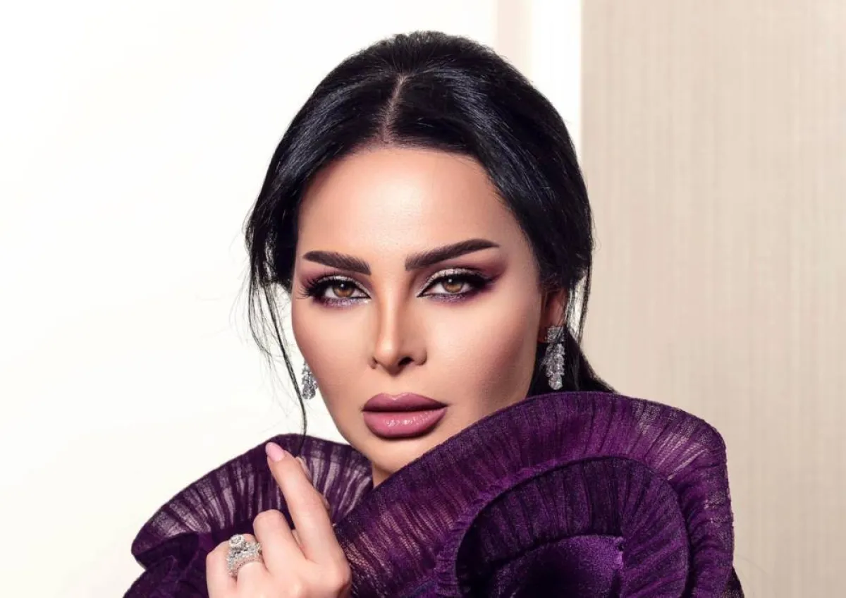 ديانا كرزون -الصورة من صفحتها الرسمية على الفيس بوك