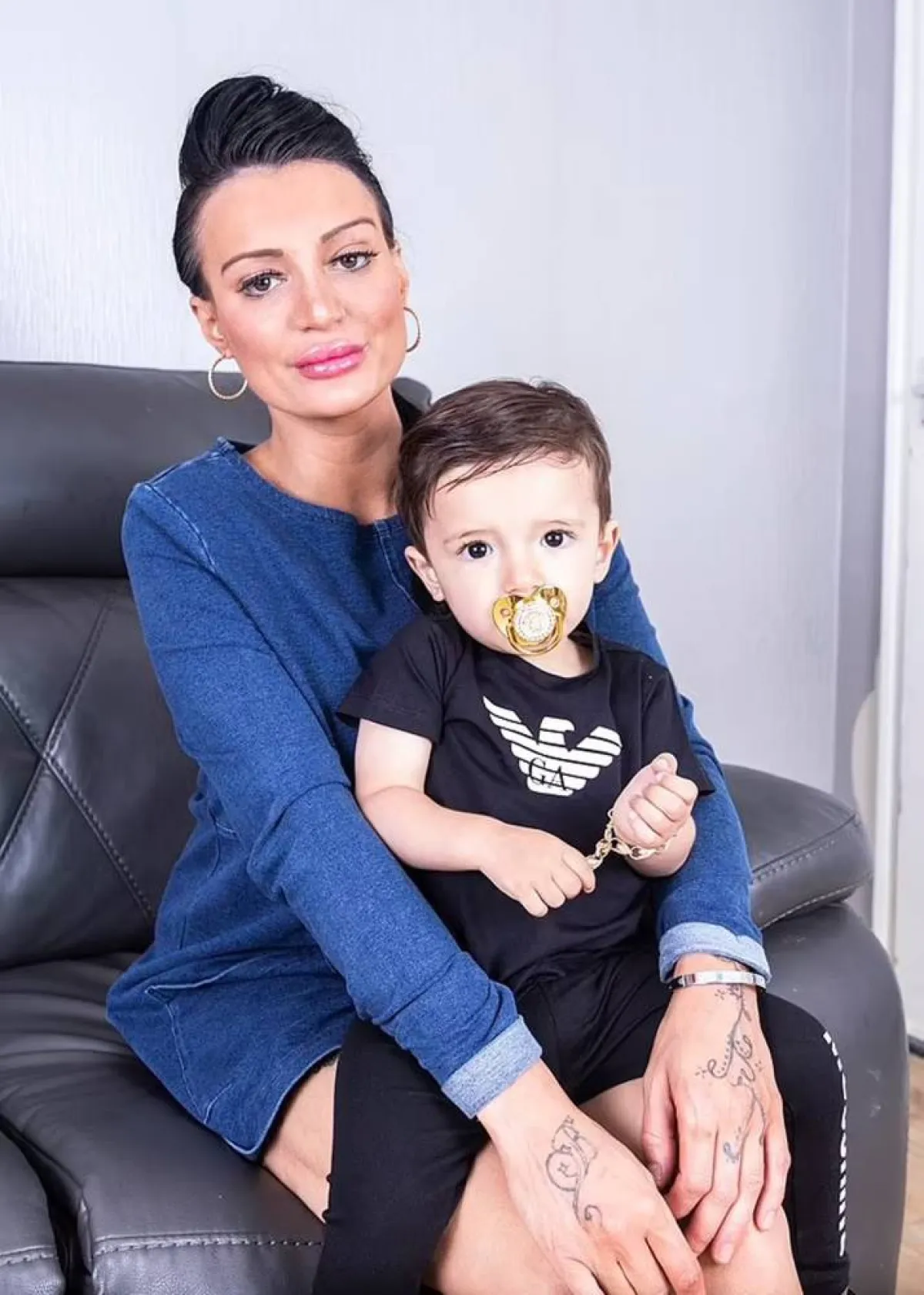 أكثر الأطفال تدليلاً في بريطانيا عمره عام واحد