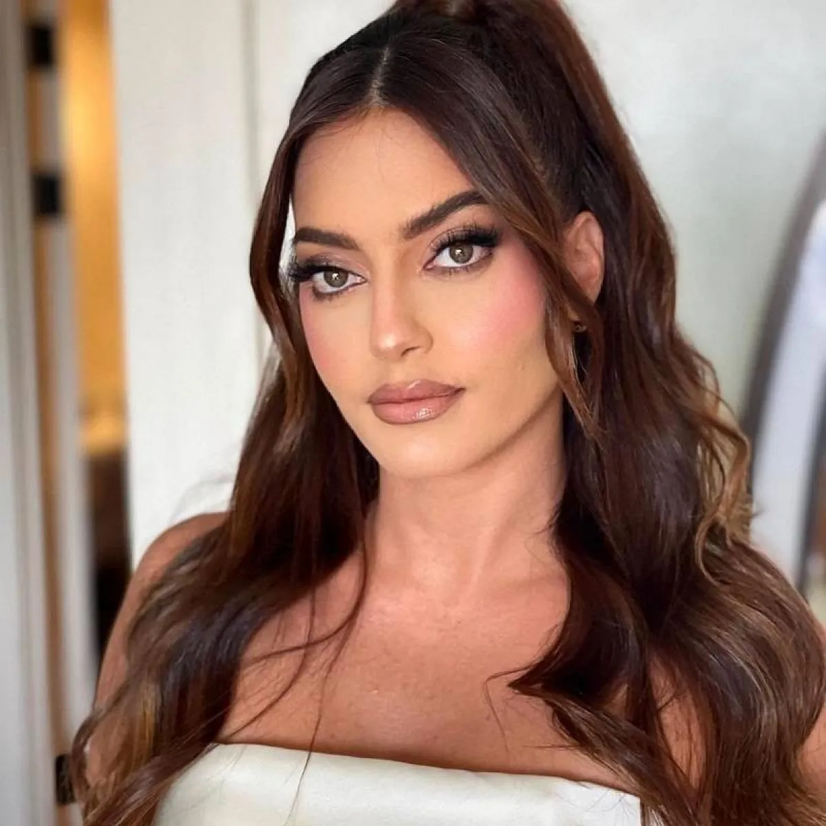 ألوان صبغات شعر بني محمر