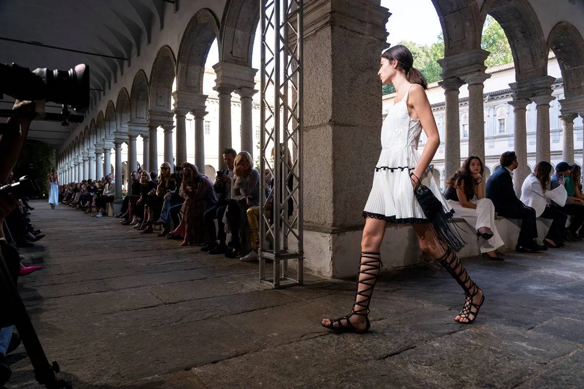 موديلات صنادل غلادييتور