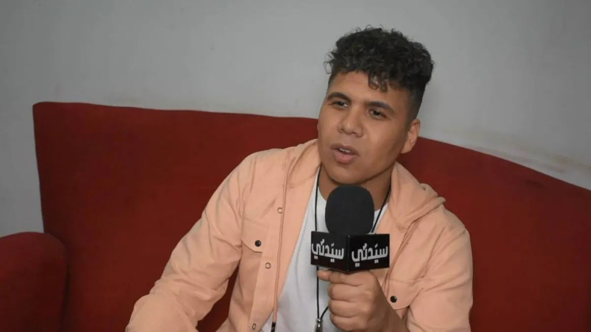 عمر كمال خلال لقائه مع كاميرا سيدتي - تصوير محمد عربي - خاص سيدتي