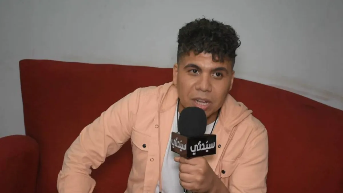 عمر كمال خلال لقائه مع كاميرا سيدتي - تصوير محمد عربي - خاص سيدتي