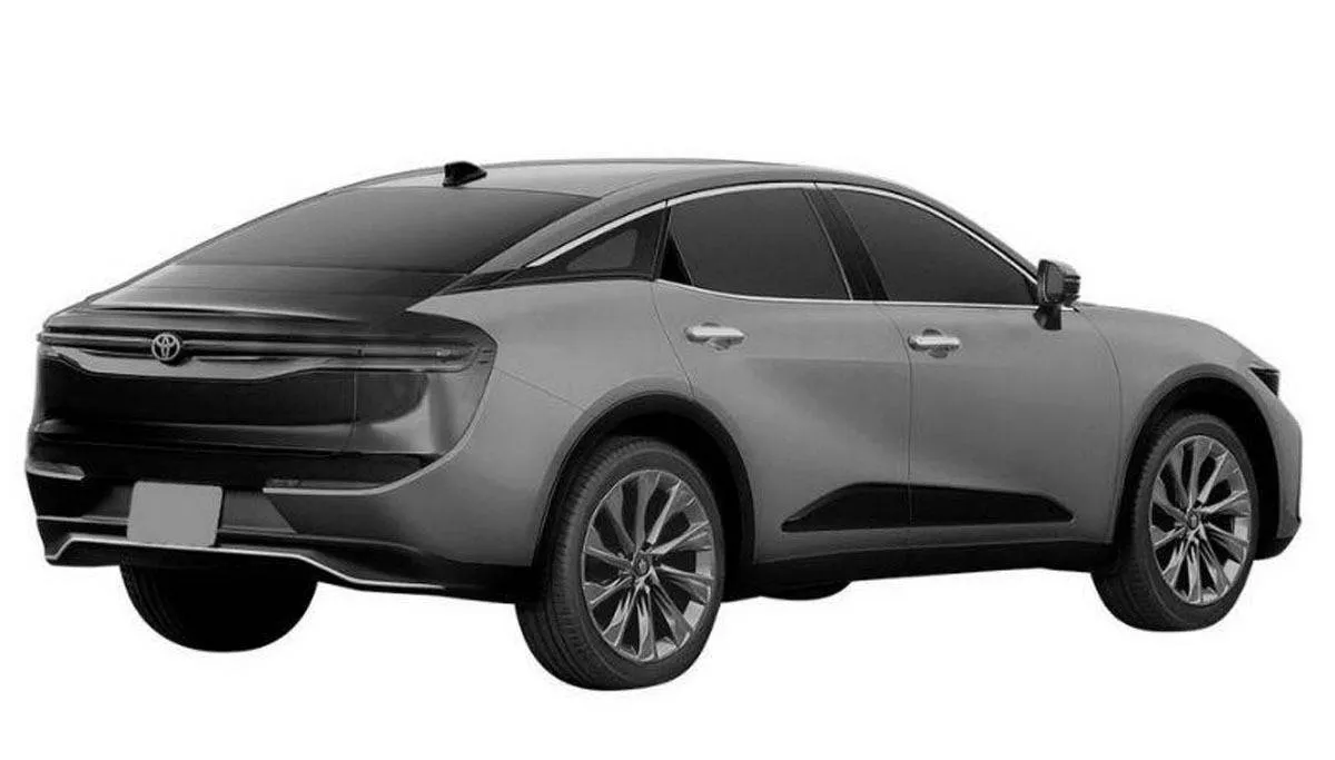 تويوتا تكشف عن سيارتها الجديدة "كليا كراون