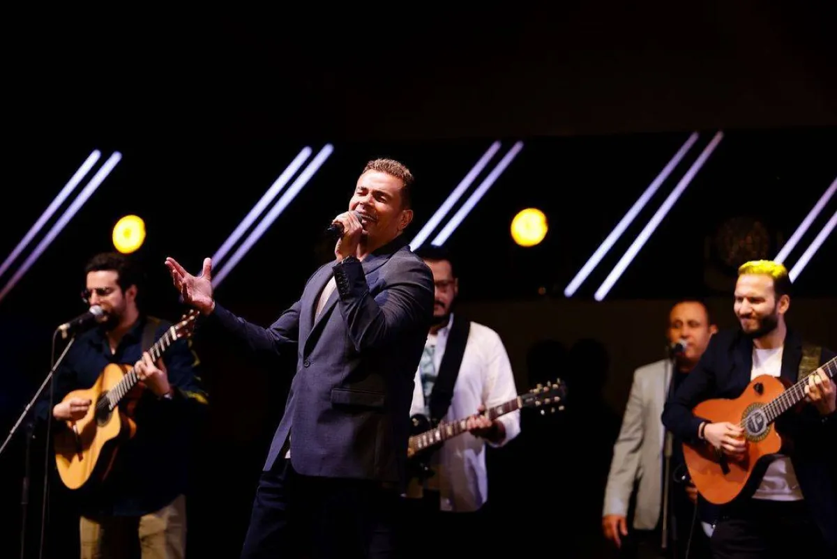 عمرو دياب - صورة من حسابه على فيسبوك