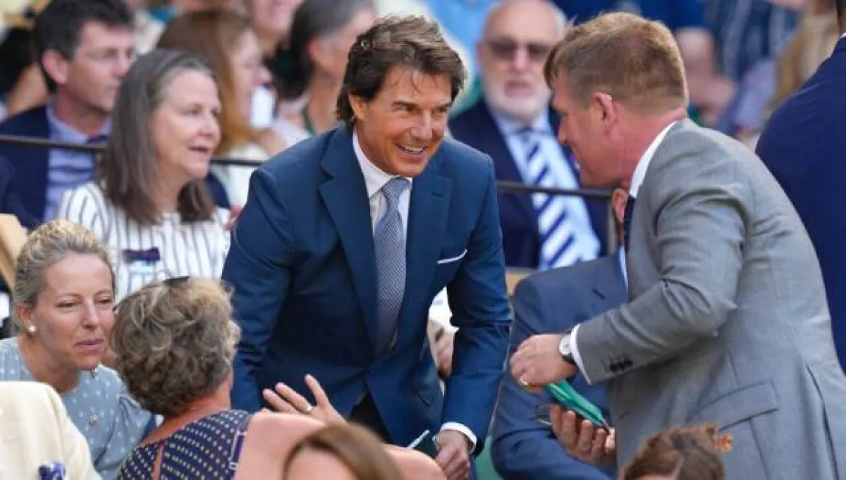 توم كروز في نهائي ويمبلدون للسيدات- الصورة من موقع First Post