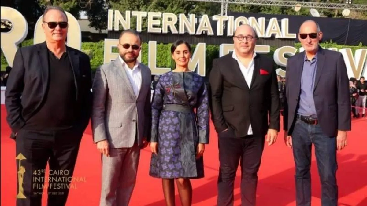 فريق فيلم "قدحة" عند مشاركته في مهرجان القاهرة- الصورة من موقع الفيلم على الفيسبوك