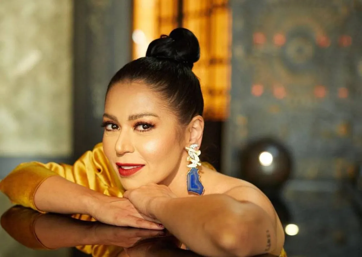 لقاء الخميسي - الصورة من حسابها على فيسبوك