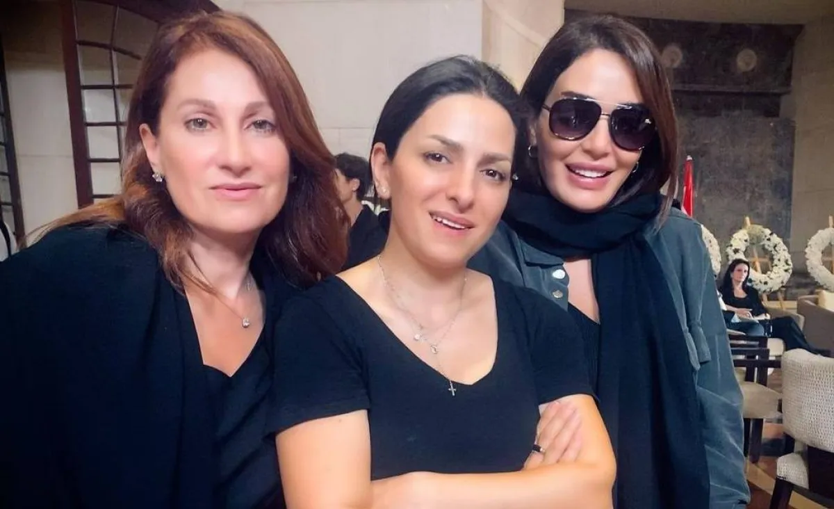 رندا علم وسيرين عبد النور وكريستين شويري من كواليس مسلسل  "العين بالعين " -  صورة من صفحتها الرسمية على انستغرام