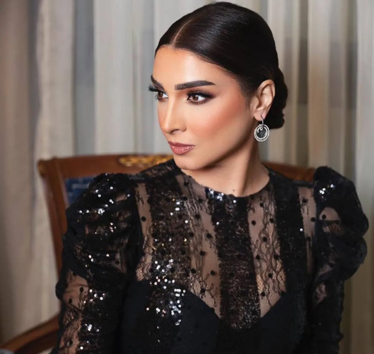 صور مكياج روجينا