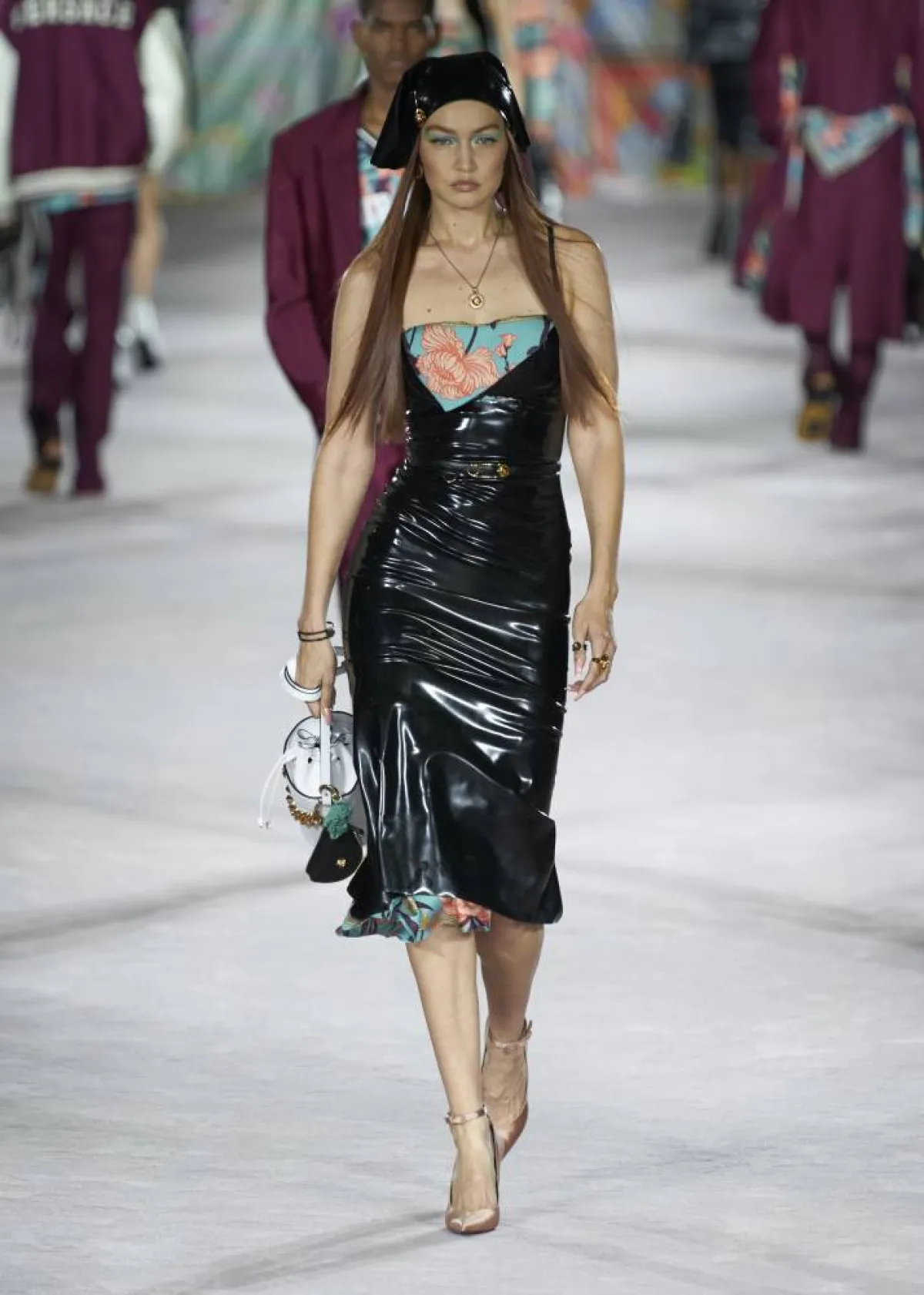 موضة السبعينيات في صيف 2022