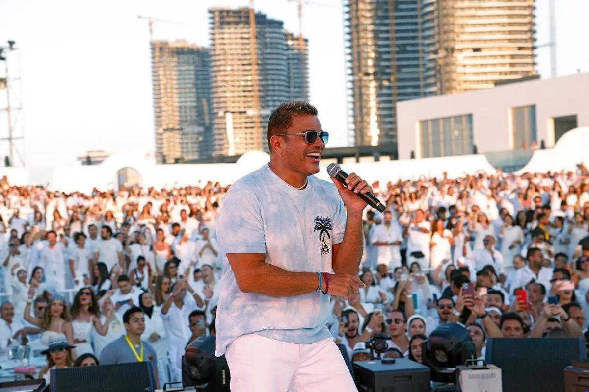 لقطة من حفل عمرو دياب في العلمين - صورة من حسابه على إنستجرام