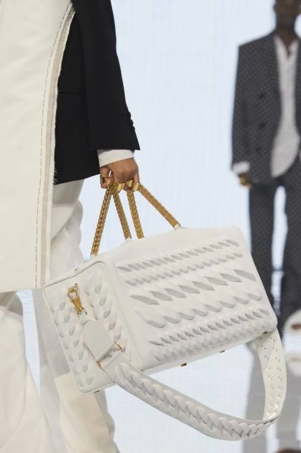 حقيبة بيضاء من بالمان 