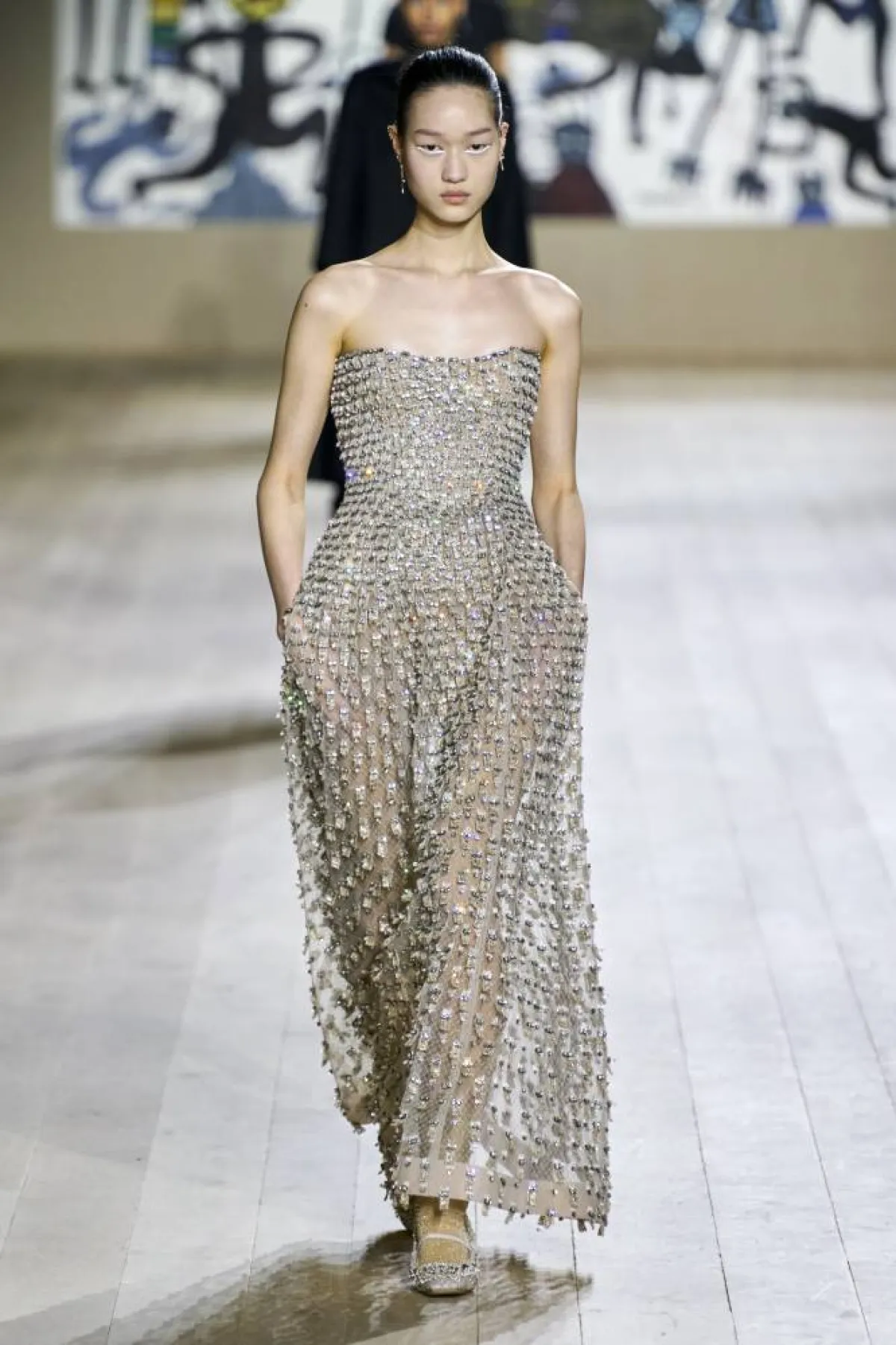 فساتين سهرة ميتاليك لوصيفات العروس