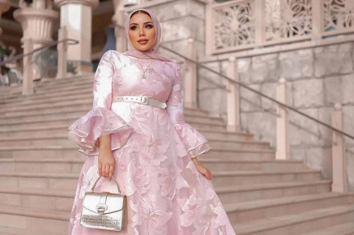 فساتين سواريه للمحجبات