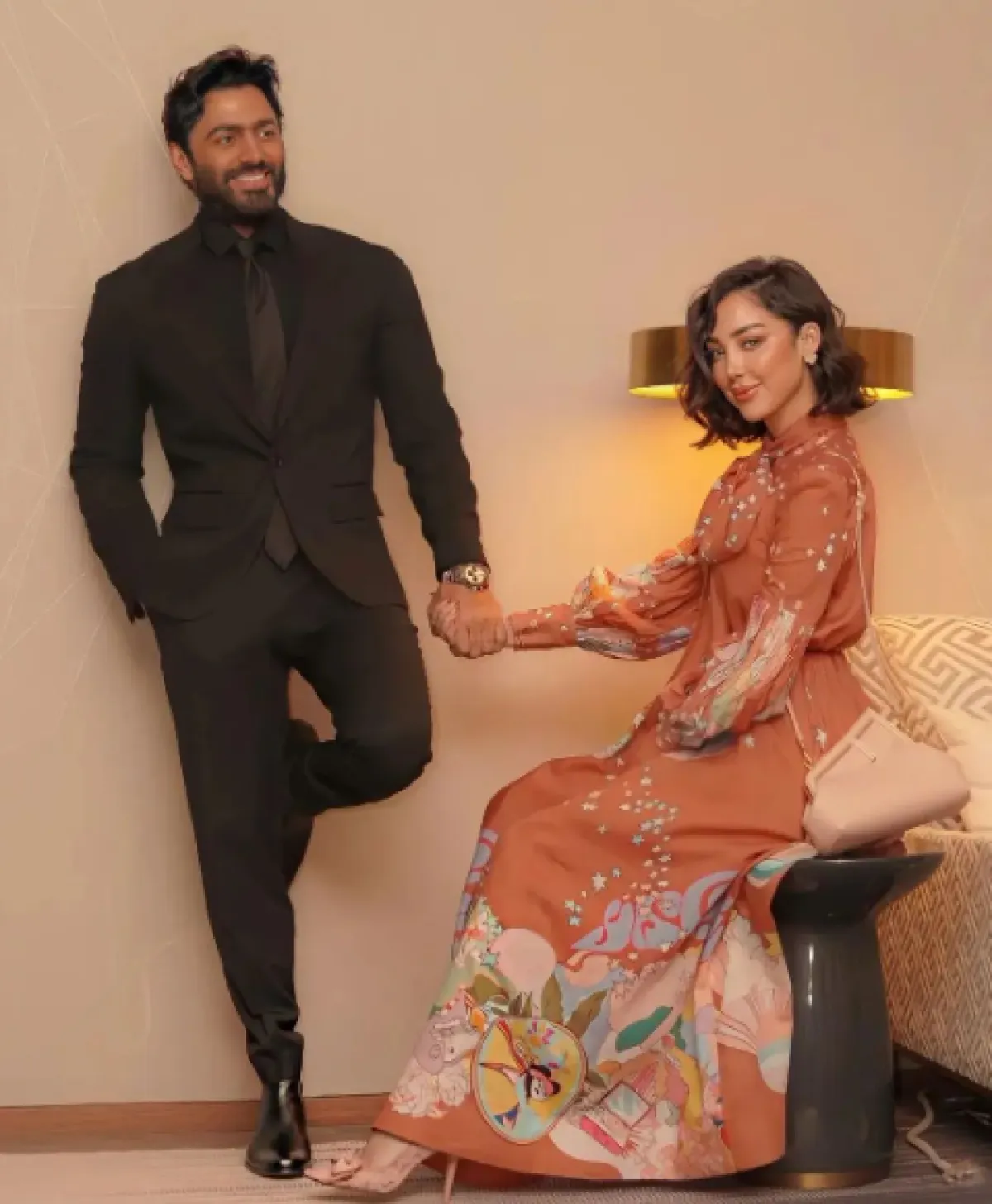 تامر حسني وزوجته بسمة بوسيل - الصورة من حسابه على إنستغرام