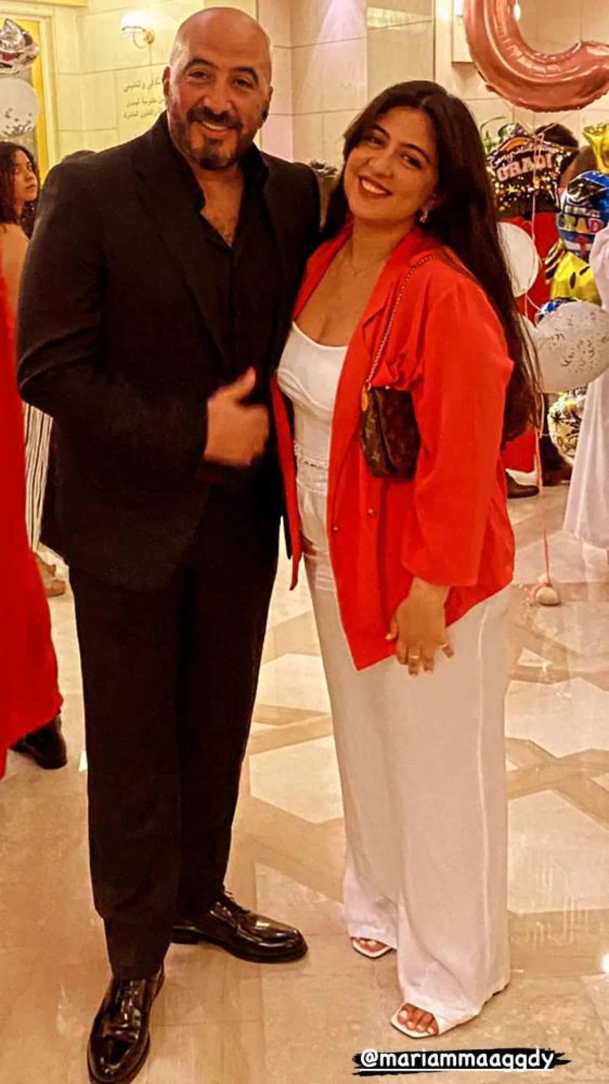 مجدي الهواري وابنته مريم - الصورة من ستوري مجدي على إنستغرام