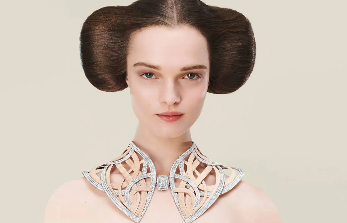 روائع دور المجوهرات في باريس  DAZZLING HIGH JEWELRY COLLECTIONS