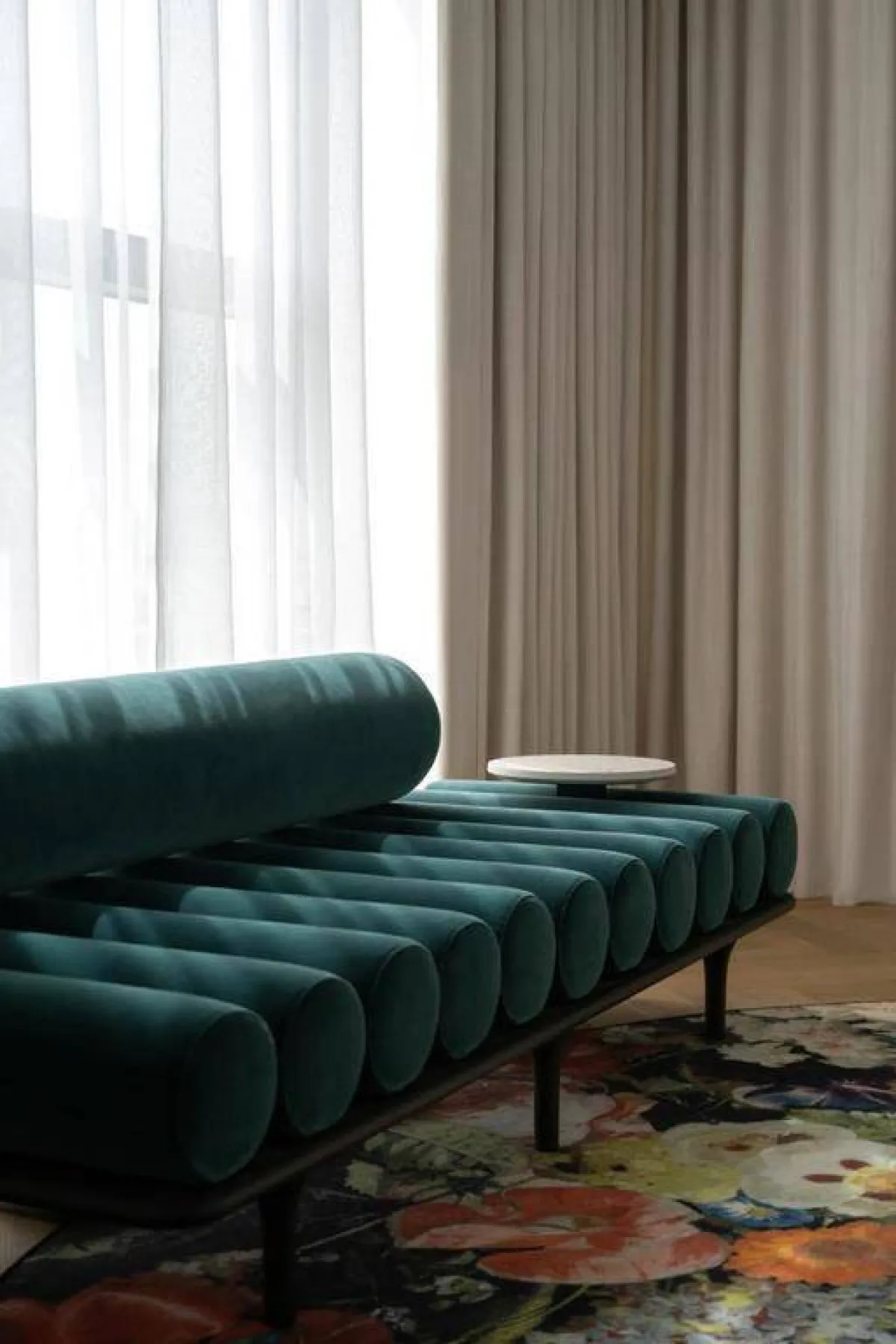 شاد عسكري: لكلّ مصمّم فلسفة كامنة خلف إبداعه