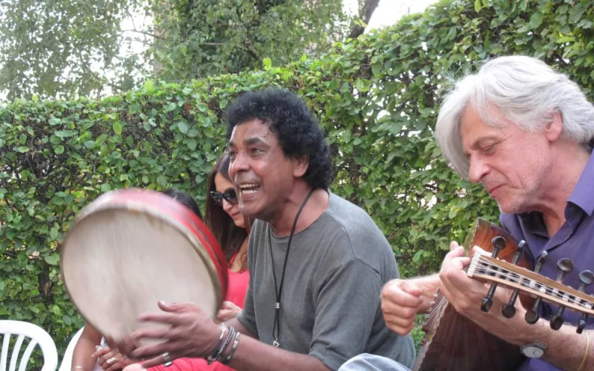 محمد منير ورومان بونكا -الصورة من حساب منير على الفيس بوك