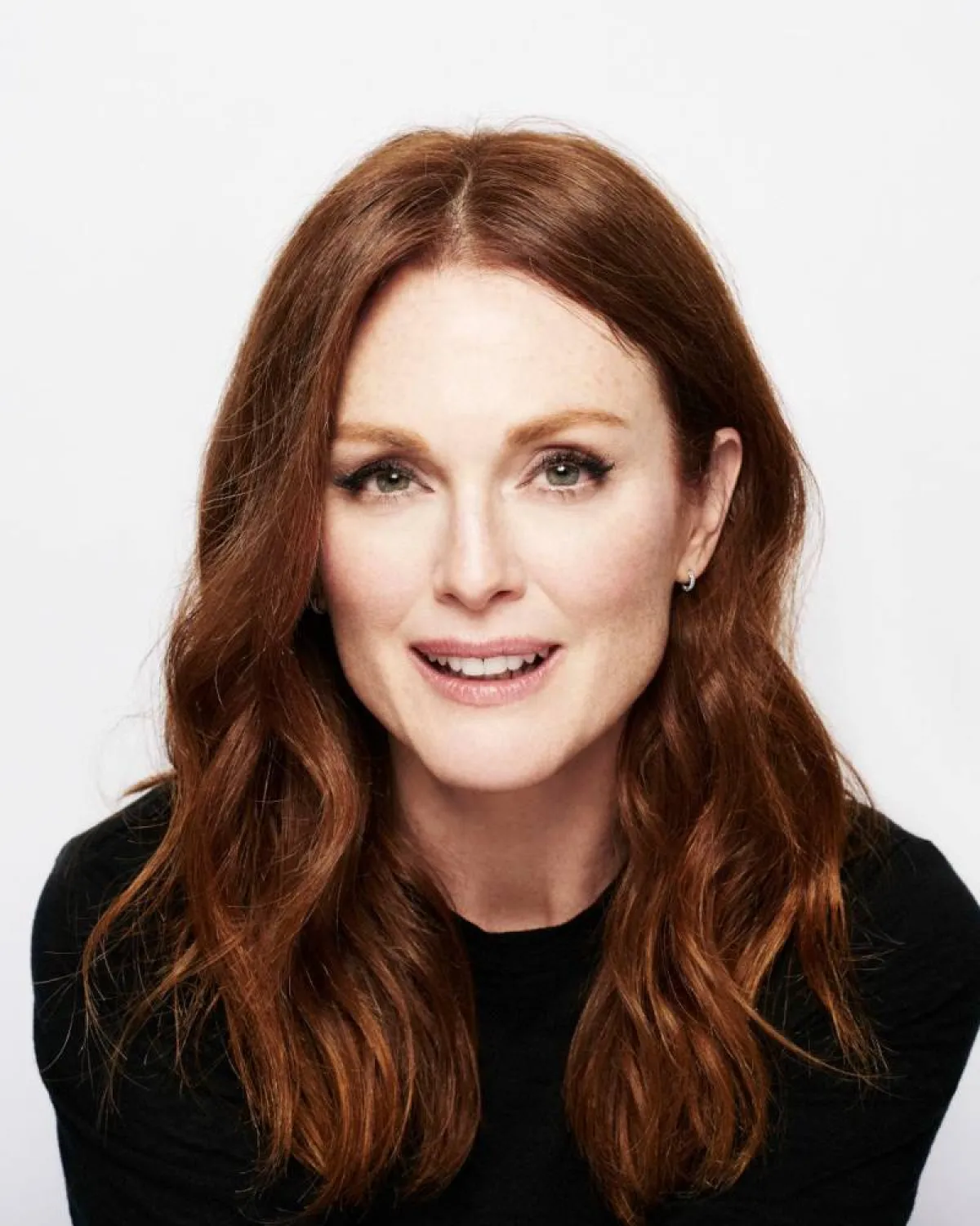 جوليان مور - الصورة من الصفحة الرسمية لمهرجان  البندقية السينمائي الدولي عبر الفيس بوك