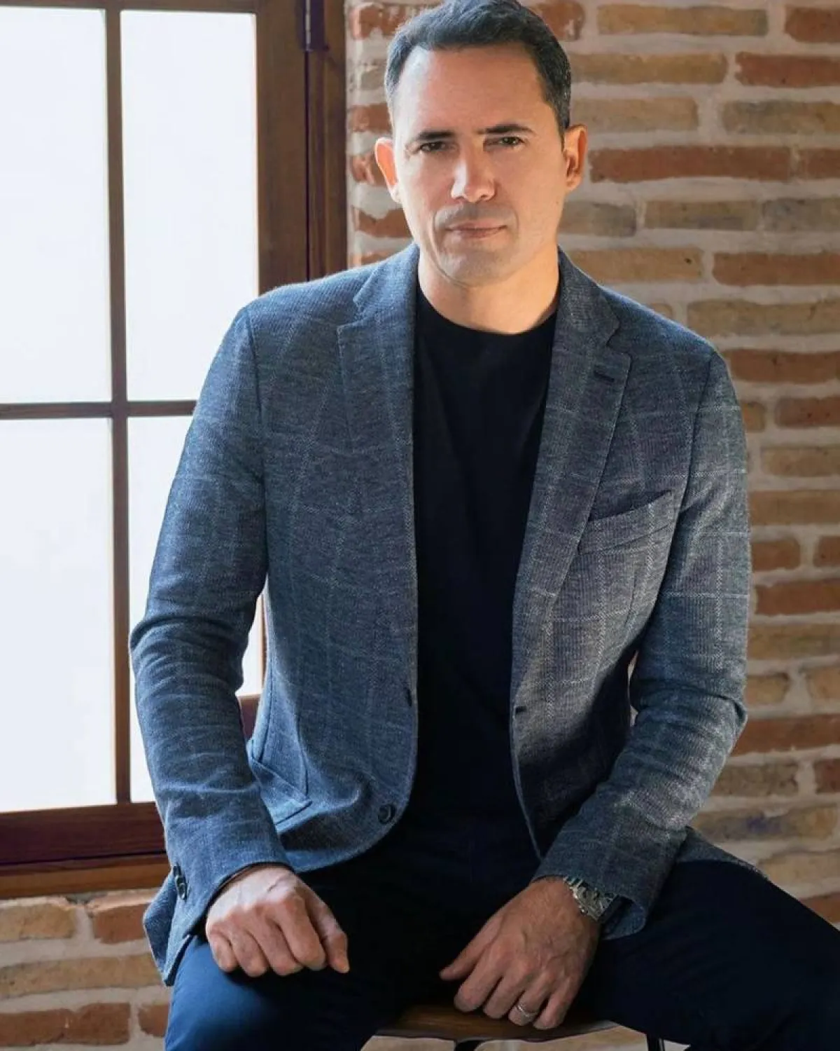 ظافر العابدين ببليزر كاروهات 