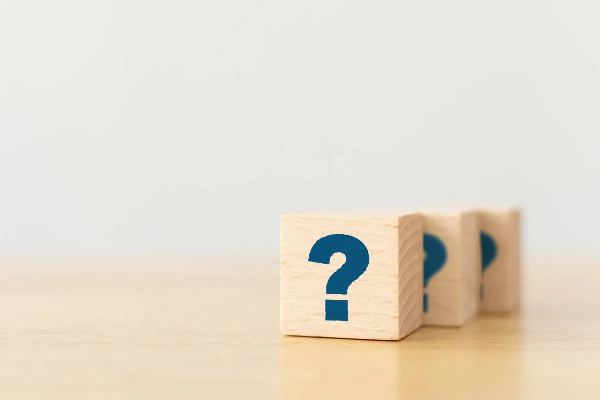 صورة تعبيرية عن أسئلة الطفل