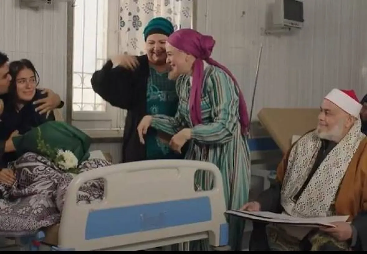 زواج عبده وردة من هبة في مسلسل  " وش وضهر" - لقطة شاشة من حساب شاهد vip