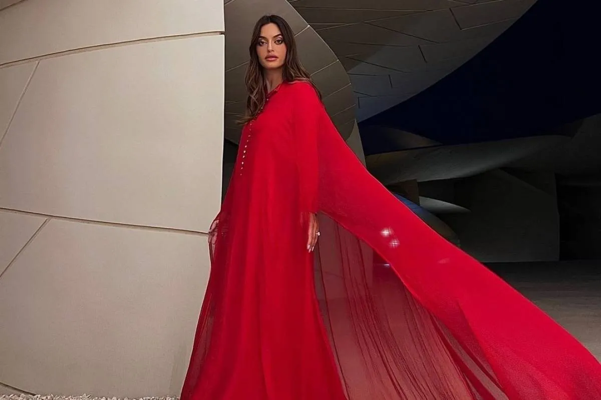 إطلالات كارن وازن