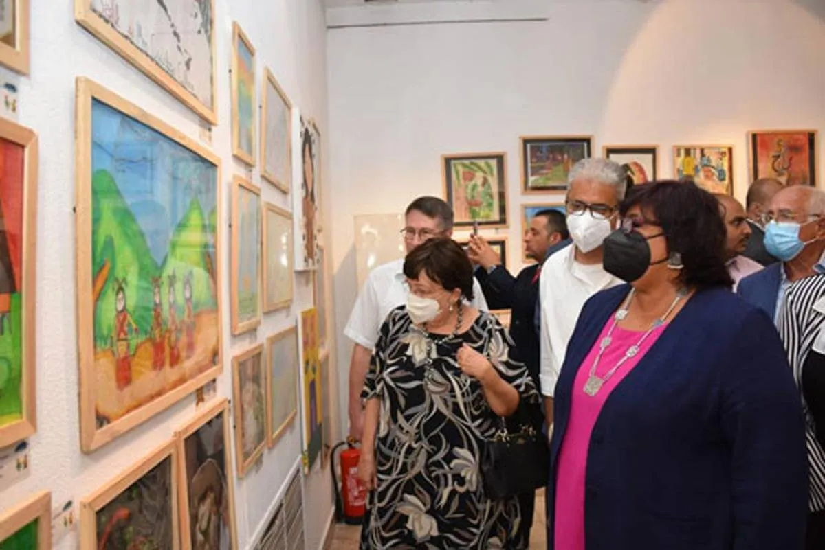 الدورة الثانية لبينالي القاهرة الدولي لفنون الطفل - الصورة من موقع قطاع الفنون التشكيلية 