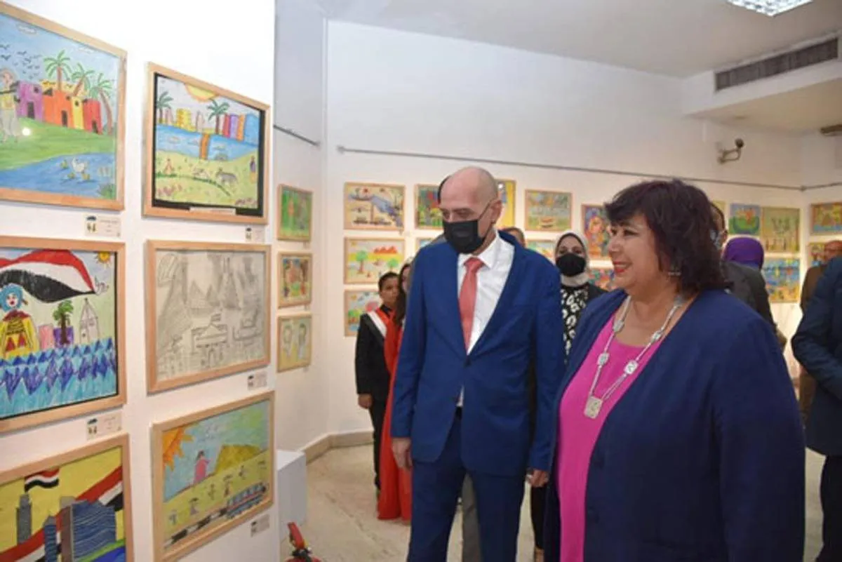 الدورة الثانية لبينالي القاهرة الدولي لفنون الطفل - الصورة من موقع قطاع الفنون التشكيلية 