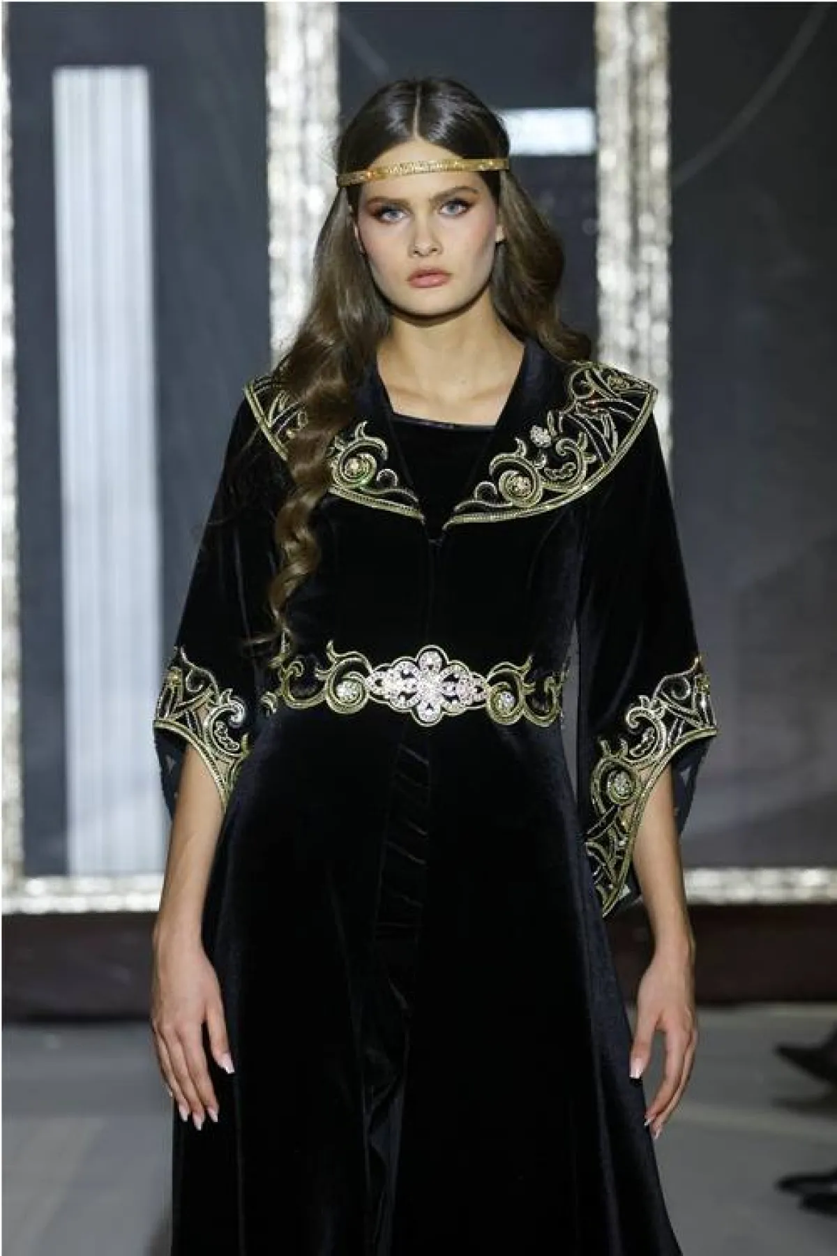 فستان سهرة من ليانالي Lianali