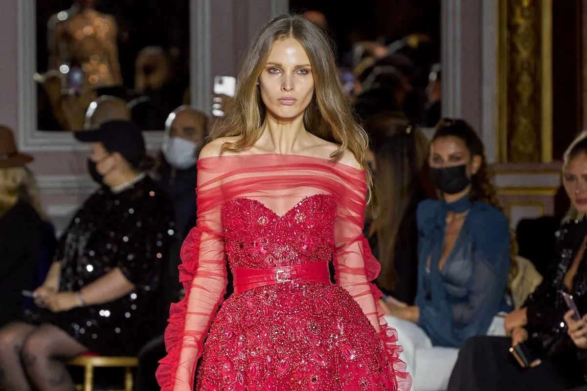 فساتين أورغانزا للخطوبة