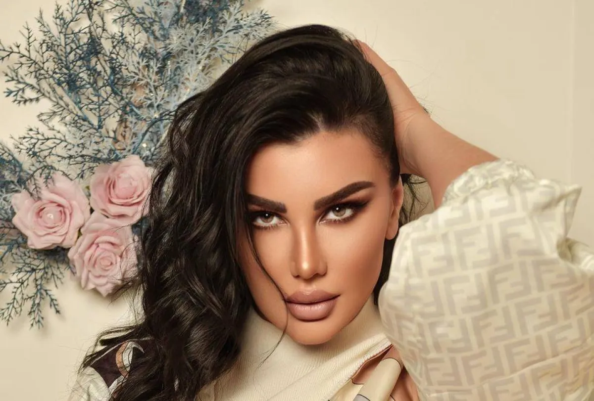 جيني إسبر - الصورة من حسابها على فيسبوك