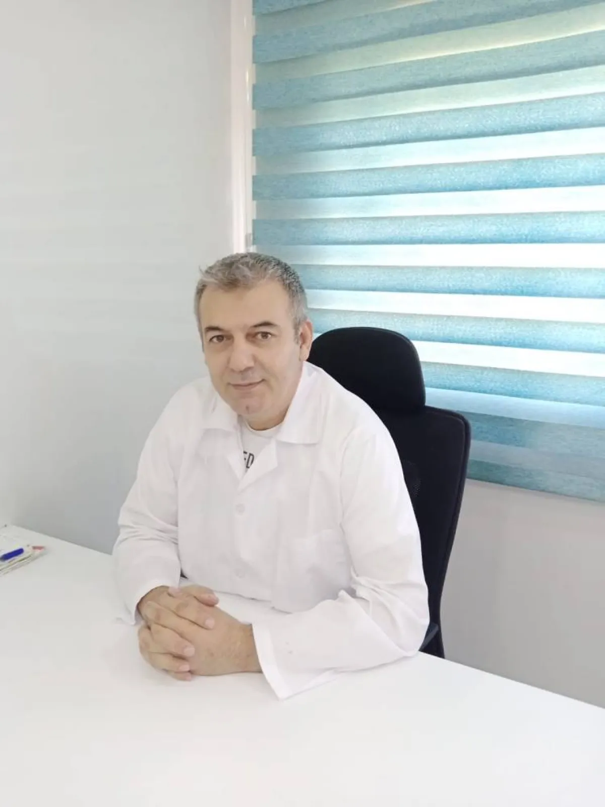 الاختصاصي في الجراحة التجميلية الدكتور علي وهبي