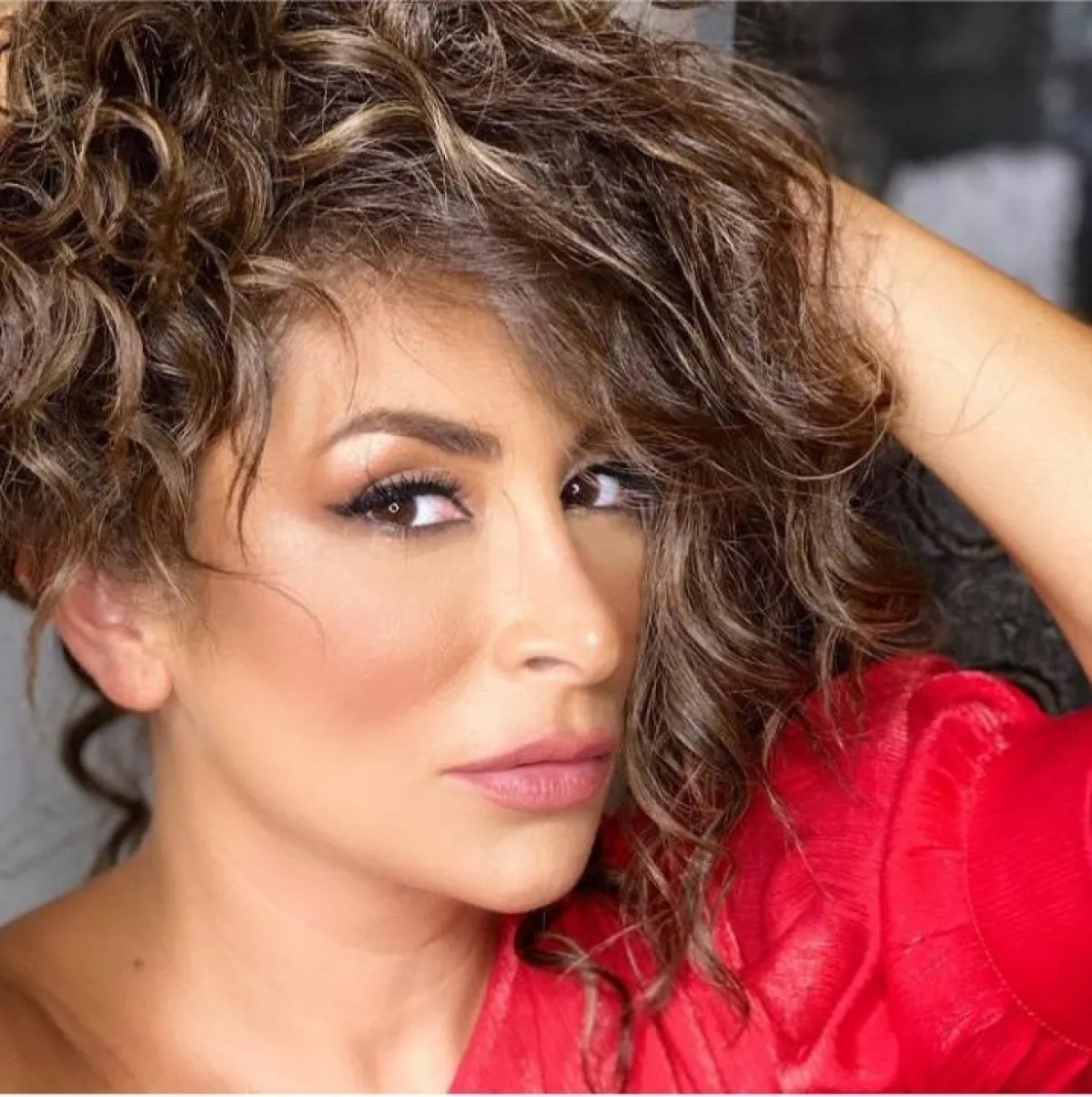 مكياج عيون ديما بياعة