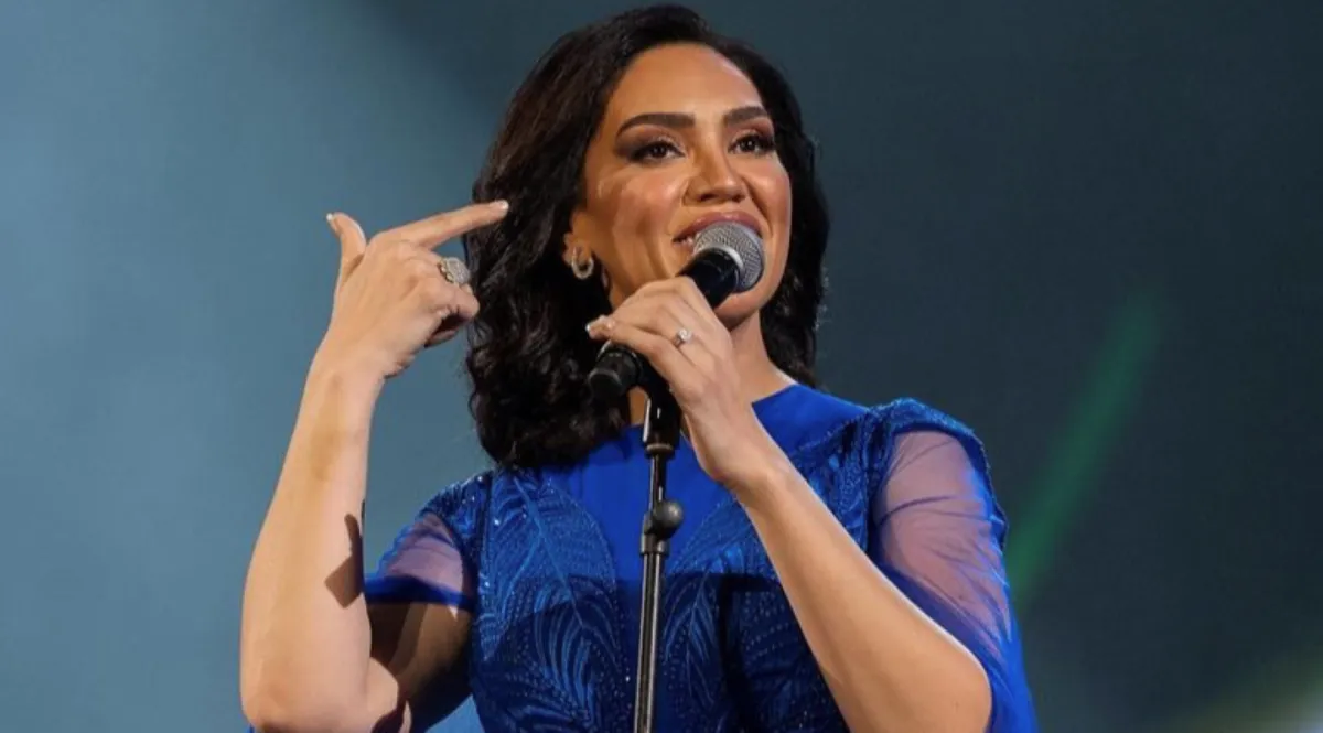 الفنانة المصرية مي فاروق