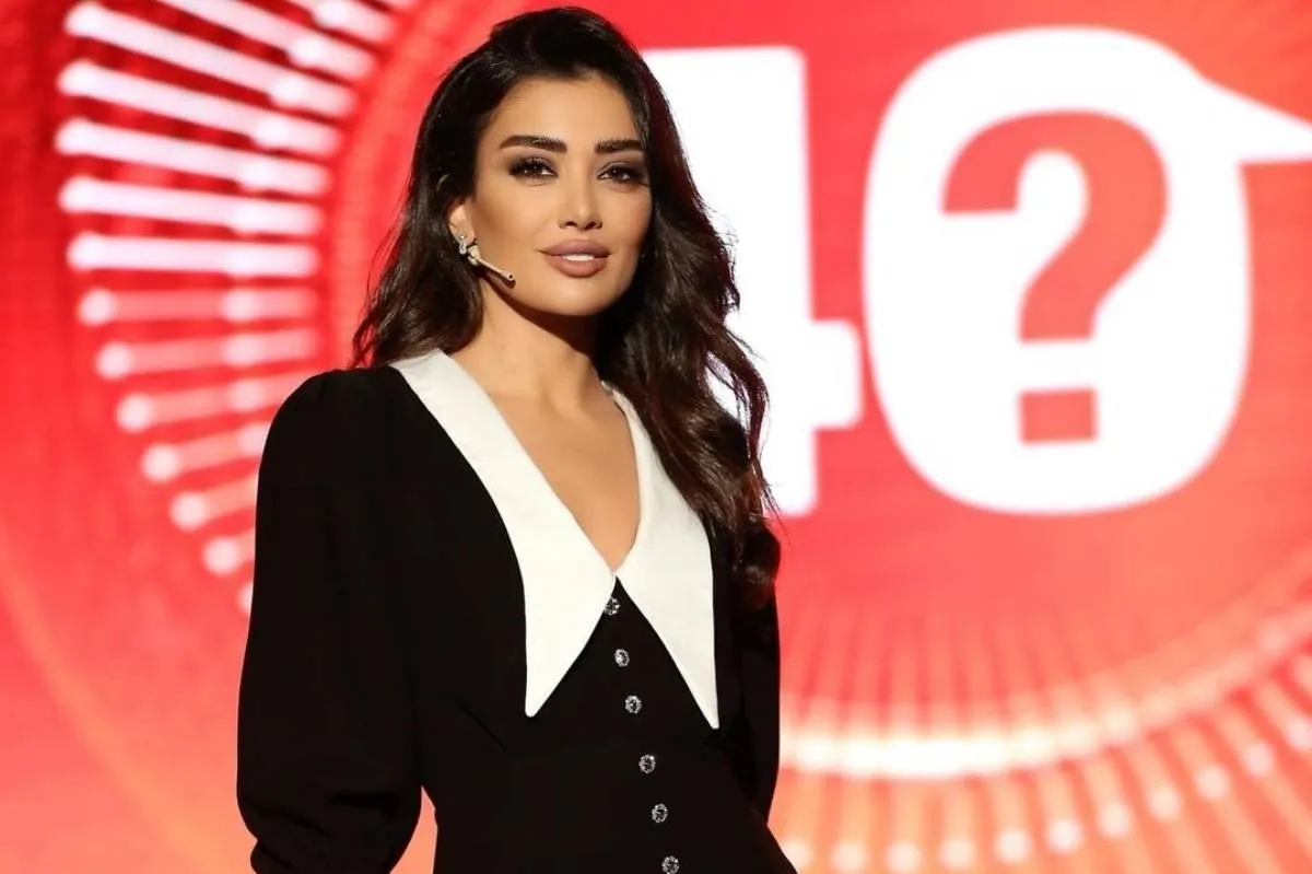 إطلالات جيسيكا عازار